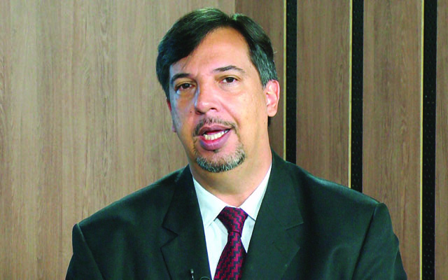 O Brasil vive um momento histórico, afirma Ronaldo Serápicos
