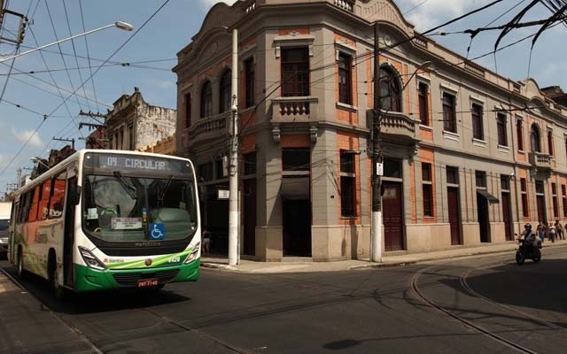 Pavimentação da General Câmara avança até a Senador Feijó
