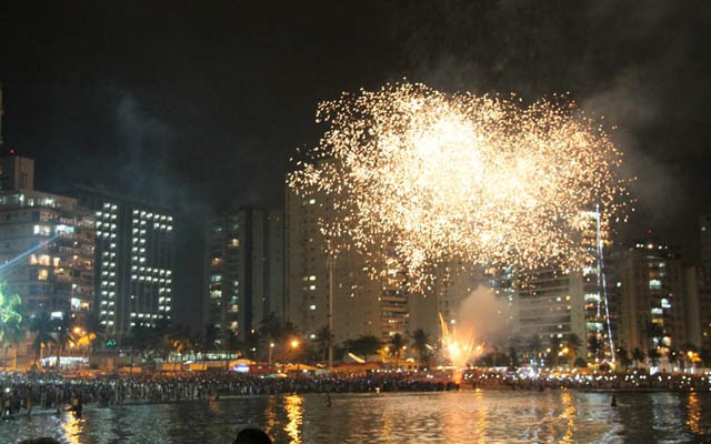 Guarujá trará queima de fogos em sete pontos