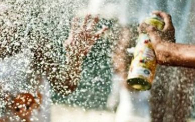 São Vicente proíbe venda e uso de espuma de Carnaval