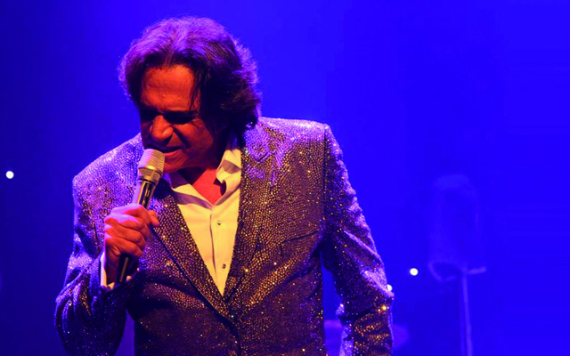 Reinaldo Kherlakian se apresenta no Casa Grande Hotel