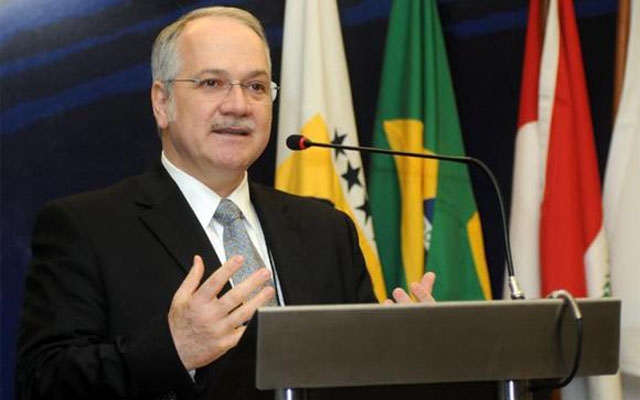 Ministro do Supremo suspende comissão do impeachment na Câmara