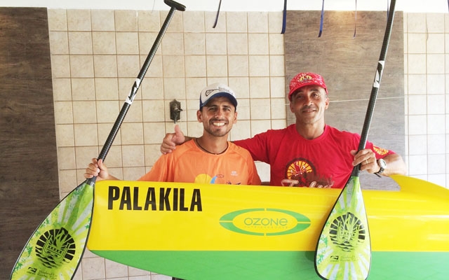 Novas canoas são batizadas em Santos | Jornal da Orla