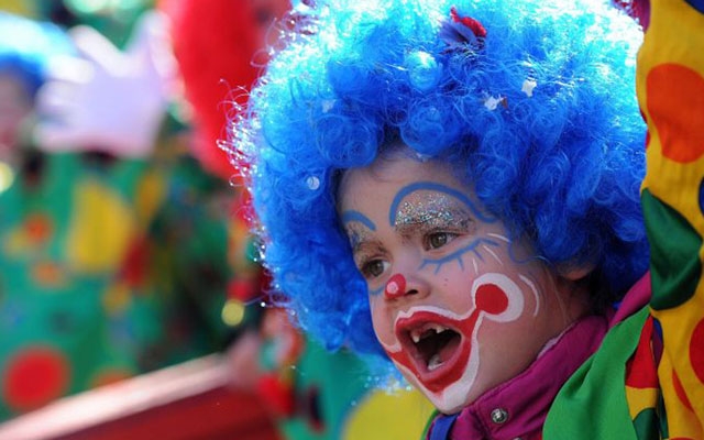 Cuidados com as crianças no Carnaval | Jornal da Orla