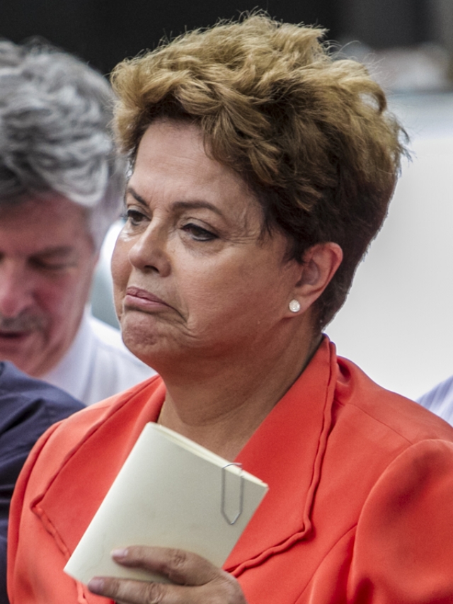 Santista aprova Paulo Alexandre e Alckmin e reprova Dilma