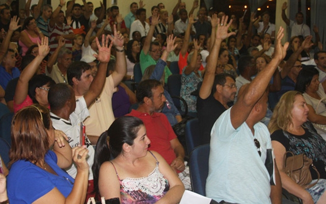Proposta de reajuste salarial aos servidores de Guarujá é aprovado