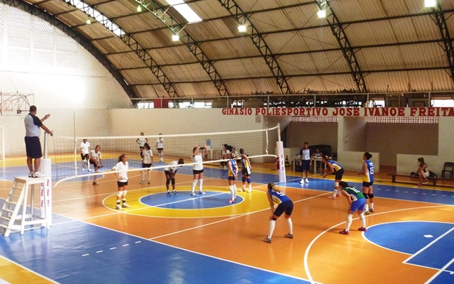 Clube Internacional recebe 13º Brasileiro Master Santos de Vôlei