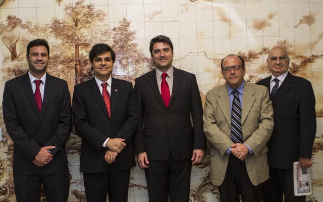 Advogados vão debater em Santos principais problemas do país