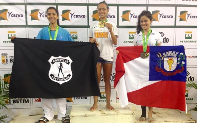 Guarujá conquista quatro vagas na Seleção Brasileira Junior de Taekwondo