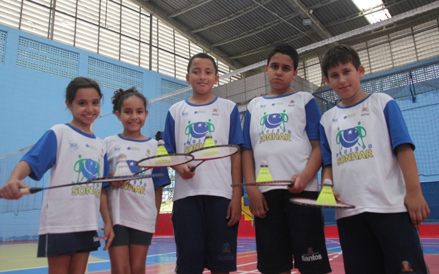 Escola Rubens Lara compete na segunda etapa regional de Badminton