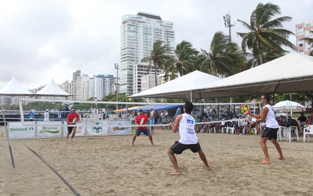 Santistas ganham prêmios no Beach Tennis | Jornal da Orla