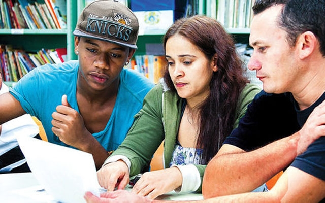 Unisanta promove palestra sobre Práticas Reflexivas na Educação de Jovens e Adultos