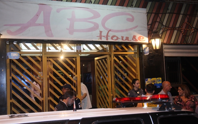Força-tarefa fecha dois hotéis e um bar na região central de Santos