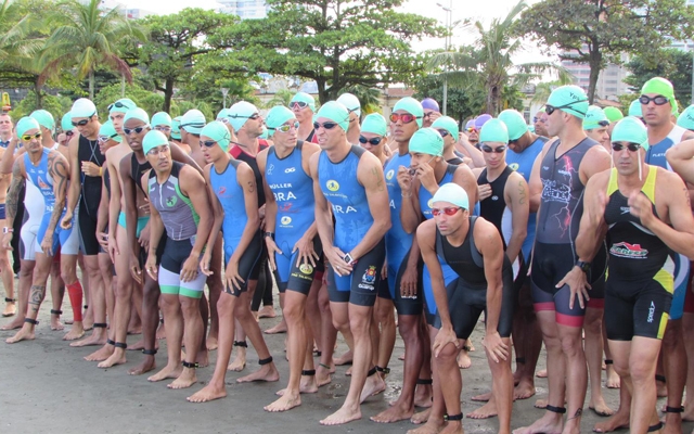 Equipe de Guarujá é destaque no 13º Circuito de Atletas Solidários de Aquathlon