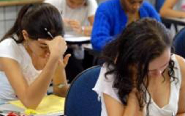 Estudantes podem se inscrever para bolsa do ProUni até quinta-feira