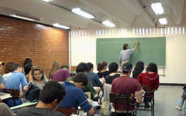 Plano Nacional de Educação completa um ano e entidades pedem avanços