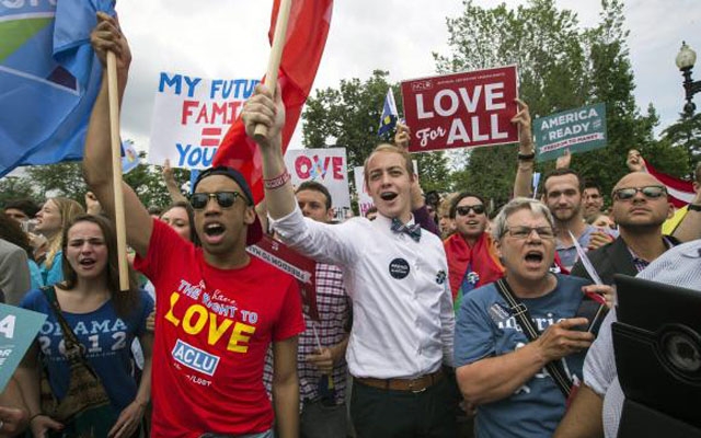 Suprema Corte norte-americana decreta direito a casamento gay em todo o país