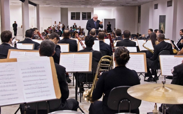 Banda Sinfônica de Cubatão apresenta Música e Literatura no sábado | Jornal da Orla