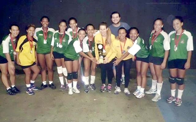 Cubatão é medalha de bronze no Handebol feminino