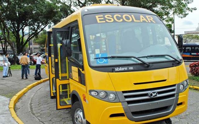 Cubatão vai recadastrar usuários do transporte universitário gratuito em julho