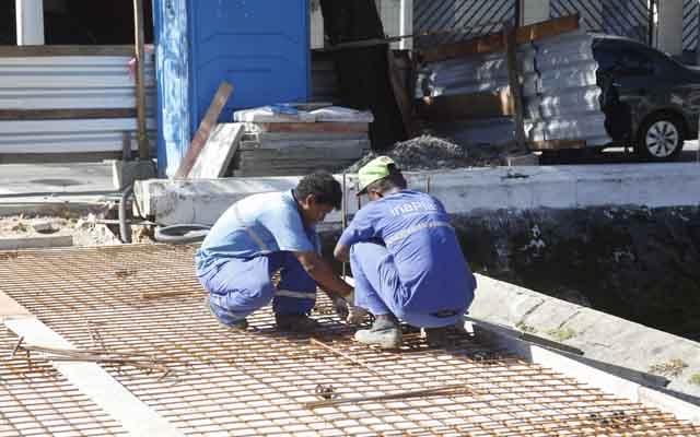 Obras dos pontilhões dos canais 2 e 4 estão adiantadas