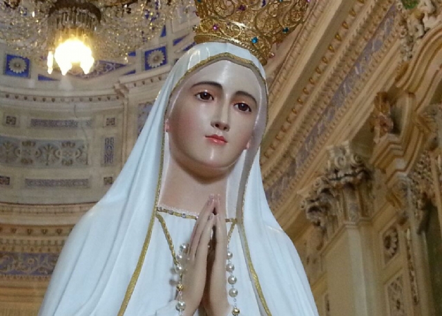 Imagem Peregrina de Nossa Senhora de Fátima chega a Santos