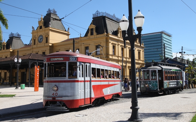 Linha do bonde estabelece novo recorde de passageiros