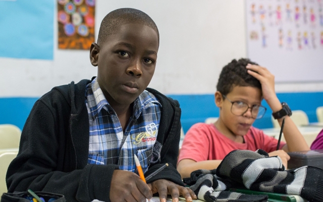 Número de alunos de origem haitiana cresce 14 vezes nas escolas estaduais de SP