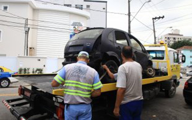 Recolhimento de carros abandonados aumenta em 540chr37