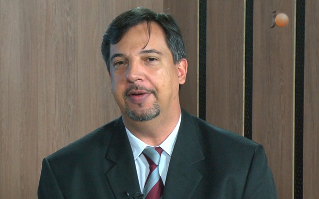 Delação premiada é um instrumento democrático, diz advogado