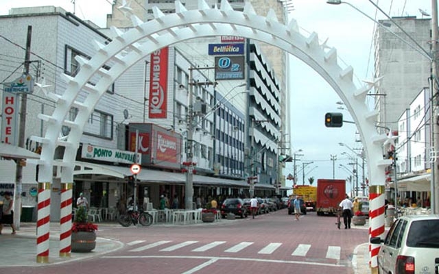 Avenida Costa e Silva tem trecho interditado até sábado