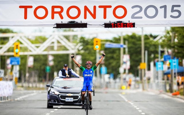 Ciclista Lauro Chaman garante ouro no Parapan, no Canadá