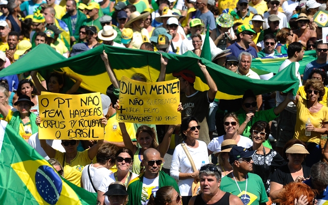 Protestos neste domingo podem mudar o curso da história