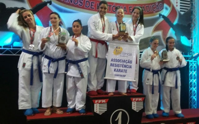 Caratecas santistas conquistam medalhas | Jornal da Orla