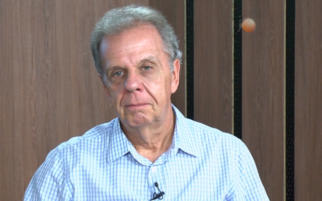 Prisão de Dirceu e manifestações complicam situação do PT
