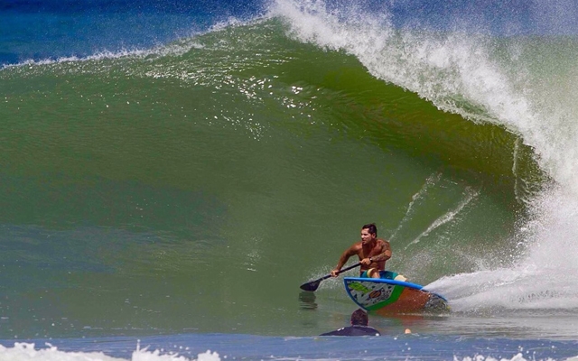 Leco Salazar é destaque no Super Sup Brasil em Ubatuba | Jornal da Orla