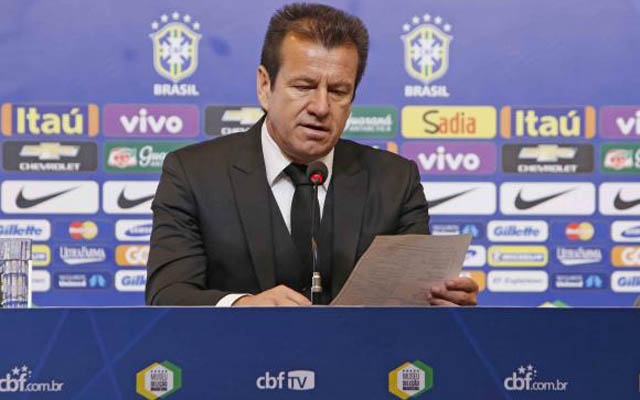 Dunga convoca jogadores para as eliminatórias da Copa de 2018