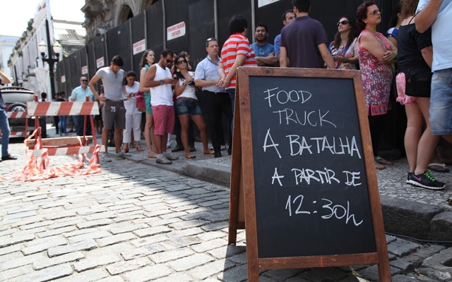 Gravação de reality show leva multidão ao Centro Histórico