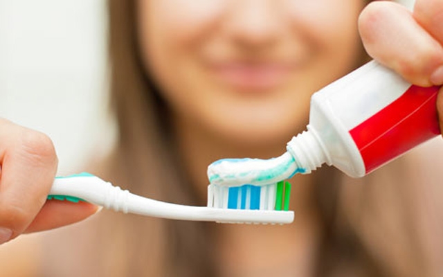 Escovas dentais: higienização é fundamental para não acumular bactérias