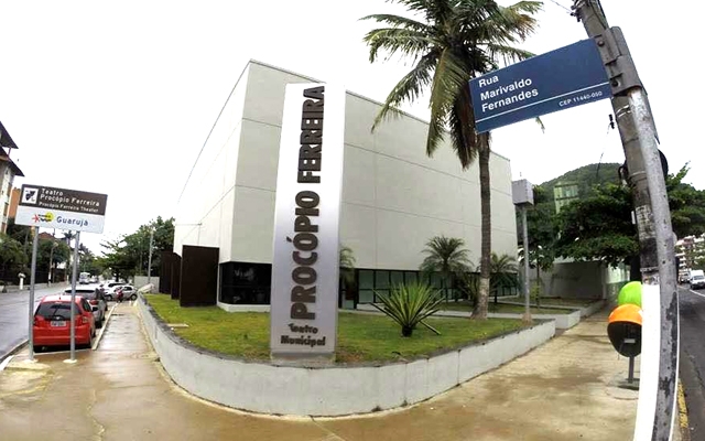 Roteiro das Artes expõe obras na Galeria Wega Nery
