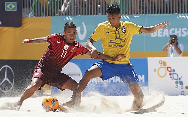 Mundialito de Beach Soccer acontece na praia do Gonzaga