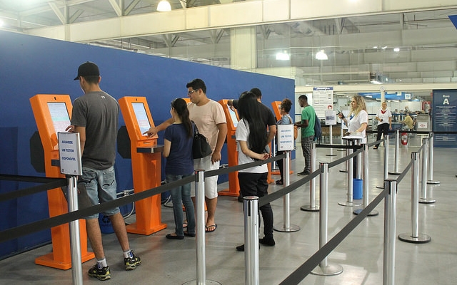 Poupatempo adota totens de autosserviços