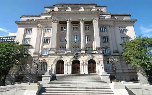 Prefeitura de Santos atualiza valores de tributos