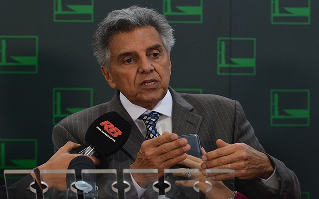 Beto Mansur no olho do furacão