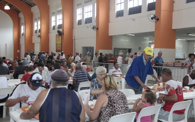 Bom Prato terá cardápio especial de Ano Novo