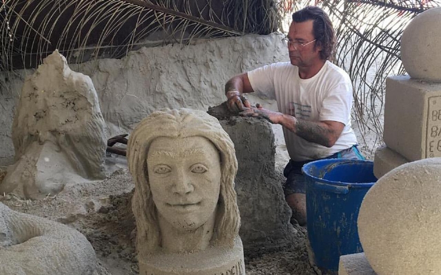 Aulas gratuitas de escultura em argila tem inscrições abertas