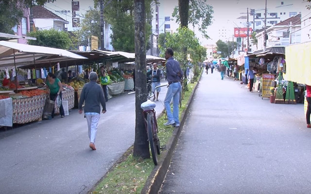 Feiras livres e mercados divulgam expediente de Ano Novo