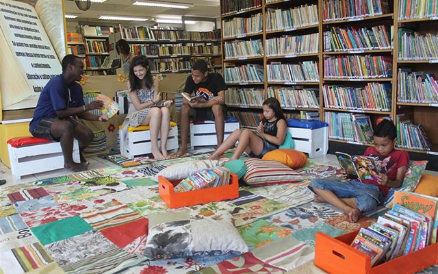 Campanha de doação de livros e gibis em Guarujá