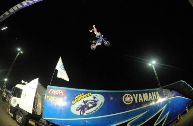 Bertioga recebe feras do Motocross Freestyle nacional