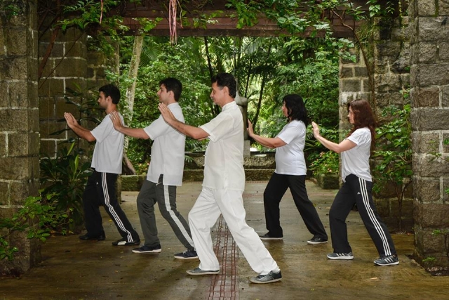 Orquidário recebe aula de Tai Chi Chuan no domingo | Jornal da Orla